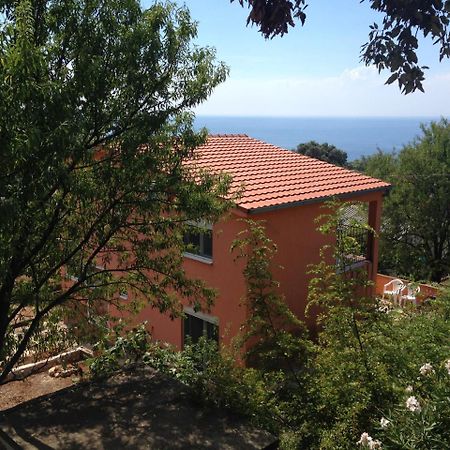 Holiday Home Orange Utjeha Exterior foto