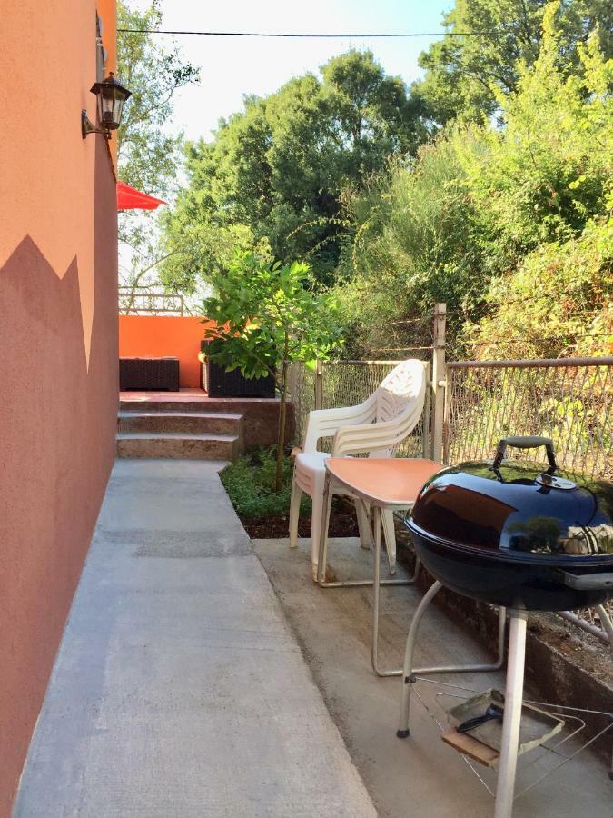 Holiday Home Orange Utjeha Exterior foto